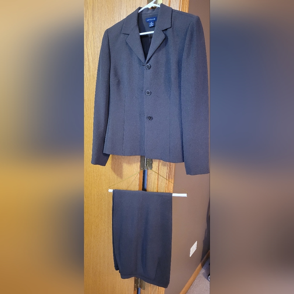 Ann Taylor brown textured blazer, size 6 (matching pants in 10 petite separate)